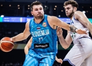 东契奇关键节点高光表现，西班牙队带队取胜！的简单介绍